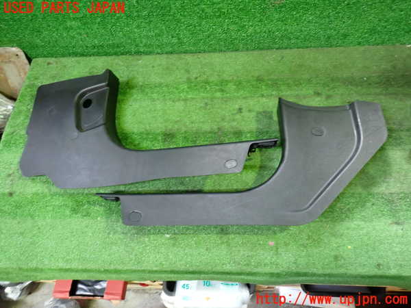 1UPJ-28757693]マセラティ・ギブリ(MG30D)内装トリム類3 中古_m0001.jpg