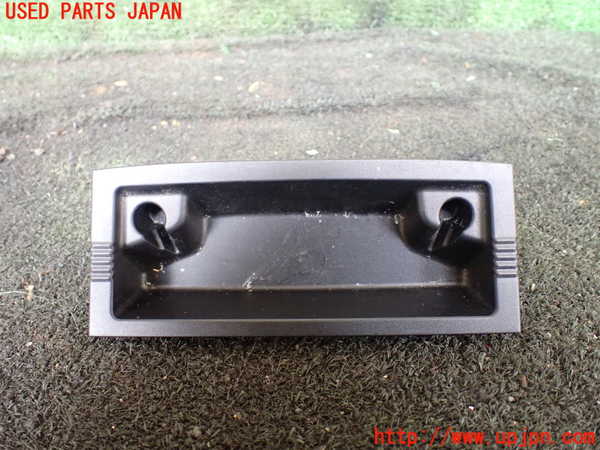 1UPJ-28767821]BMW 420i クーペ F32(3N20)灰皿1 中古_m0001.jpg