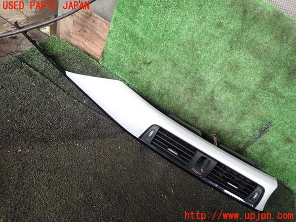 1UPJ-28767526]BMW 420i クーペ F32(3N20)エアコン吹き出し口1 (真中) 中古_m0001.jpg