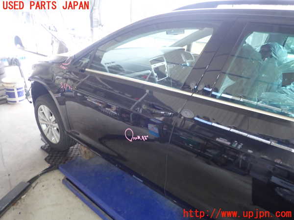 1UPJ-28771260]VW ゴルフ ヴァリアント(AUCJZ)左前ドア 中古 SAINT-GOBAIN M24100 43R-001025_m0001.jpg