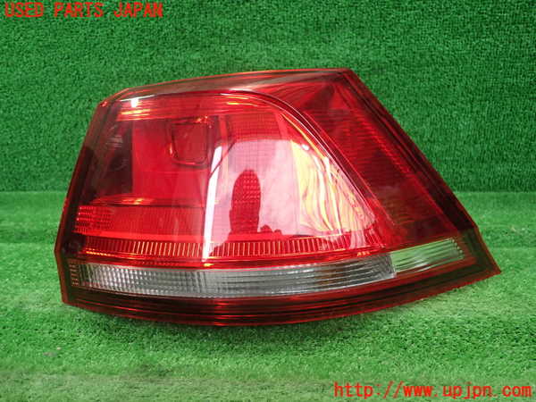 5UPJ-28771530]VW ゴルフ ヴァリアント(AUCJZ)右テールランプ 中古_m0002.jpg