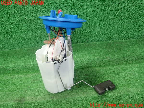 1UPJ-28772510]VW ゴルフ ヴァリアント(AUCJZ)燃料ポンプ 中古_m0002.jpg