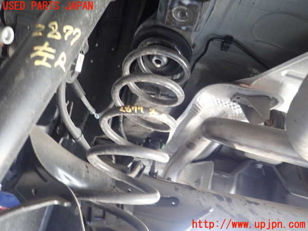 5UPJ-28775105]VW ゴルフ ヴァリアント(AUCJZ)左リアスプリング 中古_m0001.jpg