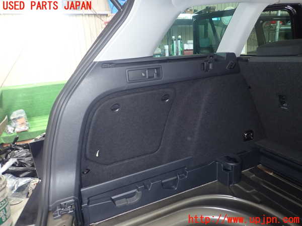 1UPJ-28777680]VW ゴルフ ヴァリアント(AUCJZ)左リアピラートリム 中古_m0001.jpg