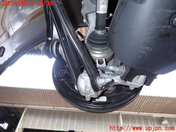 2UPJ-28784300]VW・ID.4(E2EBJ)右リアナックルハブ 中古_m0002.jpg