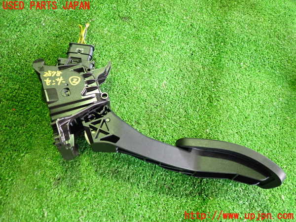 2UPJ-28786382]VW・ID.4(E2EBJ)センサー2 (アクセルペダル) 中古_m0002.jpg