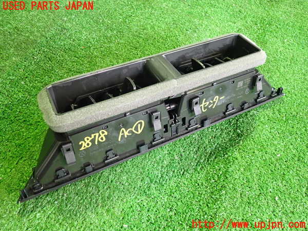 2UPJ-28787526]VW・ID.4(E2EBJ)エアコン吹き出し口1 (真中) 中古_m0003.jpg