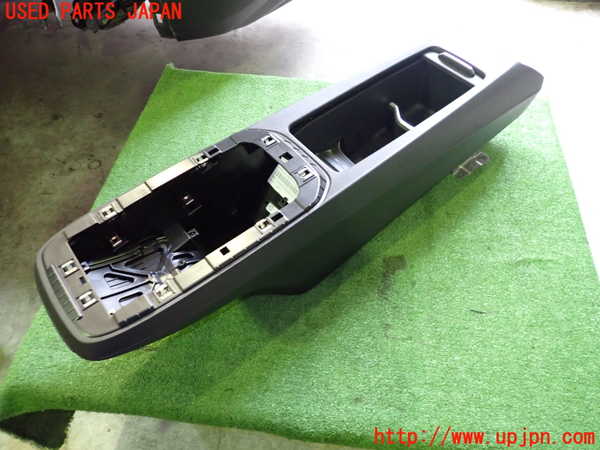 2UPJ-28787540]VW・ID.4(E2EBJ)センターコンソール 中古_m0001.jpg