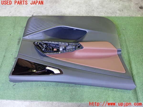 2UPJ-28781264]VW・ID.4(E2EBJ)左前ドア内張り 中古_m0002.jpg