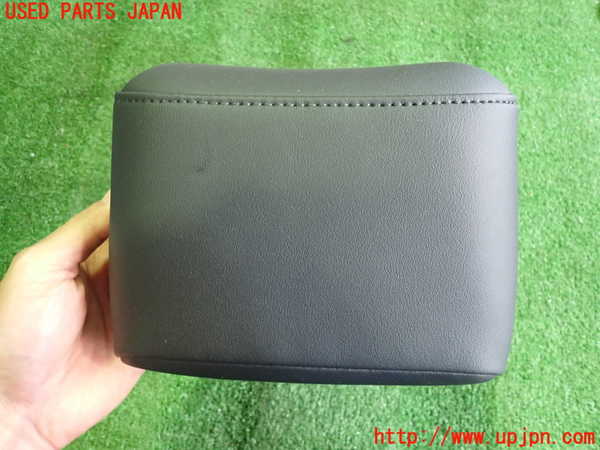 2UPJ-28787150]VW・ID.4(E2EBJ)右2列目ヘッドレスト 中古_m0003.jpg