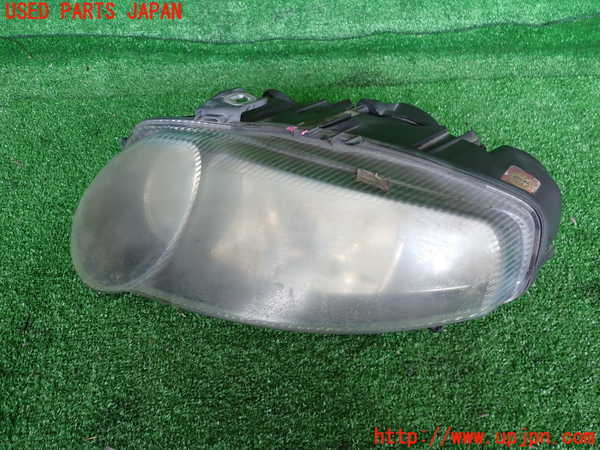 2UPJ-28791132]アルファロメオ・147 GTA(937AXL)左ヘッドライト HID 中古_m0001.jpg