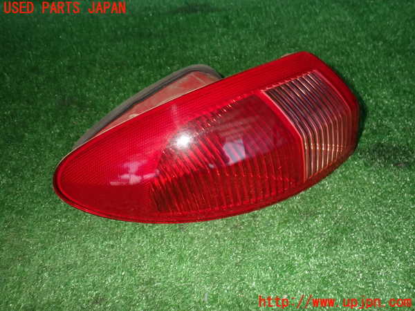 2UPJ-28791536]アルファロメオ・147 GTA(937AXL)左テールランプ 中古_m0001.jpg