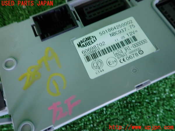 2UPJ-28796146]アルファロメオ・147 GTA(937AXL)コンピューター1 (501864250002) 中古_m0003.jpg