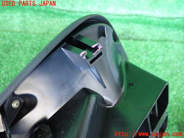 2UPJ-28797526]アルファロメオ・147 GTA(937AXL)エアコン吹き出し口1 (真中) 中古_m0003.jpg