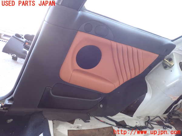 5UPJ-28797675]アルファロメオ・147 GTA(937AXL)右リアピラートリム 中古_m0003.jpg