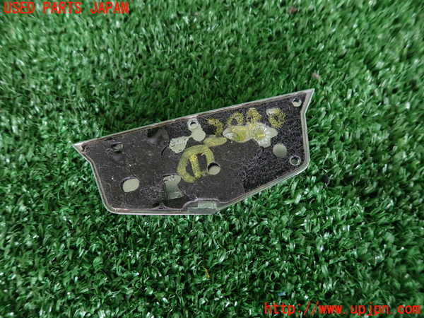 2UPJ-28801631]キャデラック・CT5(A2LL)エンブレム1 中古_m0002.jpg
