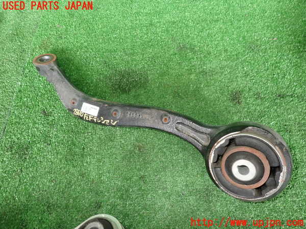 2UPJ-28805320]キャデラック・CT5(A2LL)左フロントテンションロッド 中古_m0001.jpg