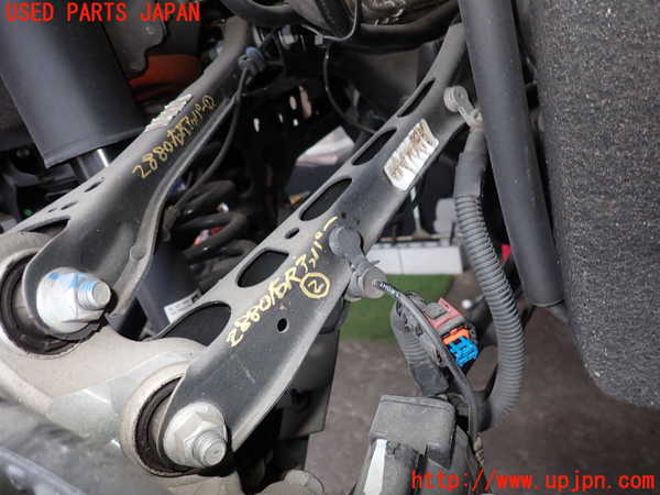 2UPJ-28805147]キャデラック・CT5(A2LL)右リアアッパーアーム2 中古_m0001.jpg