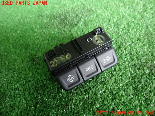2UPJ-28806307]キャデラック・CT5(A2LL)スイッチ2 (HUD INFO) 中古_m0001.jpg