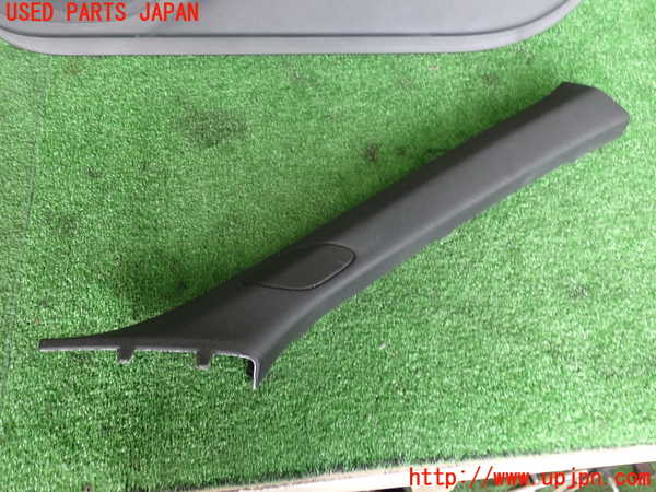 2UPJ-28807655]キャデラック・CT5(A2LL)右フロントピラートリム 中古_m0001.jpg