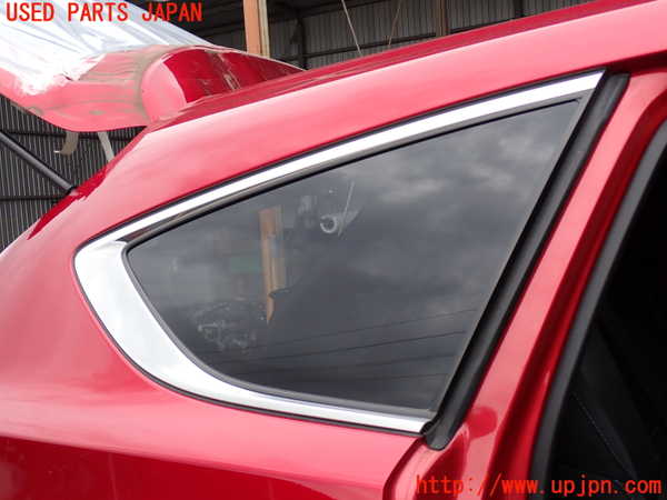 2UPJ-28811380]CX-8(KG2P)右クォーターガラス 中古(43R-007953 M2L3)_m0001.jpg