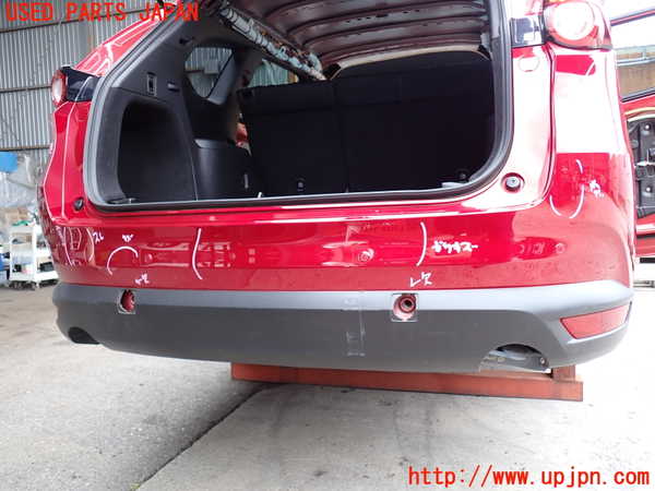 2UPJ-28811610]CX-8(KG2P)リアバンパー 中古_m0001.jpg