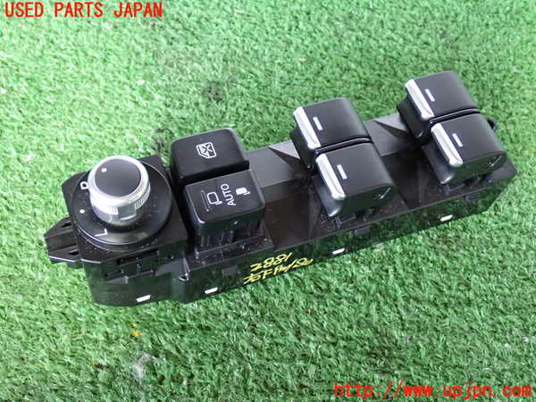 2UPJ-28816240]CX-8(KG2P)右前パワーウィンドウスイッチ 中古_m0001.jpg