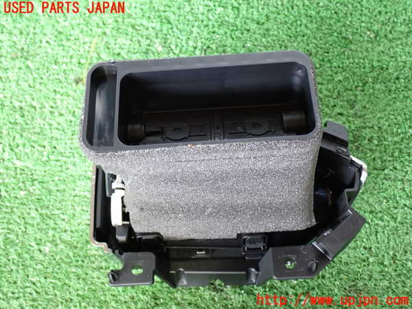 2UPJ-28817527]CX-8(KG2P)エアコン吹き出し口2 (右) 中古_m0003.jpg