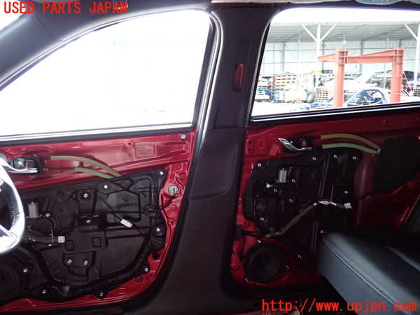 2UPJ-28817665]CX-8(KG2P)右センターピラートリム 中古_m0001.jpg