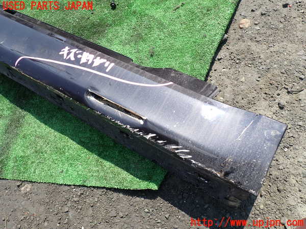 1UPJ-28821390]ポルシェ・ケイマンS(981MA123)右サイドステップ 中古_m0002.jpg