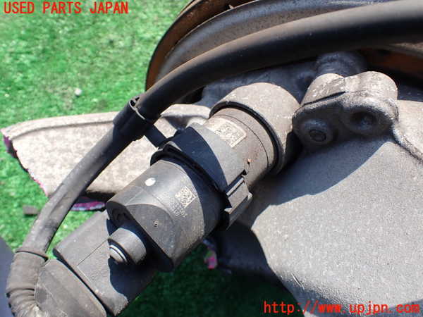 1UPJ-28824305]ポルシェ・ケイマンS(981MA123)左リアナックルハブ 【ジャンク】_m0005.jpg