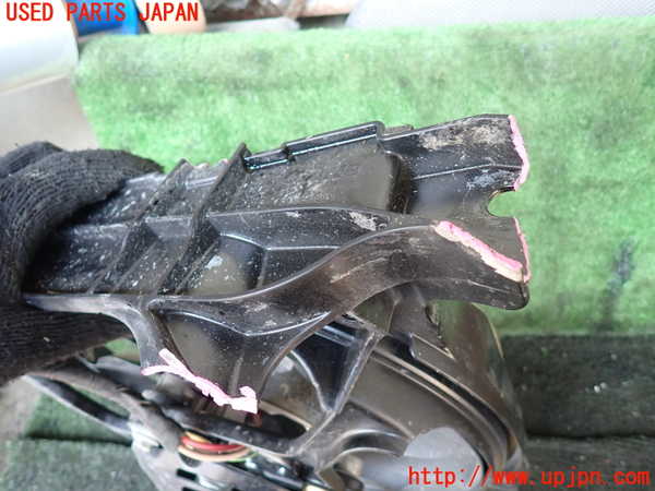1UPJ-28826836]ポルシェ・ケイマンS(981MA123)電動ファン1 (右側のもの) 【ジャンク】_m0004.jpg