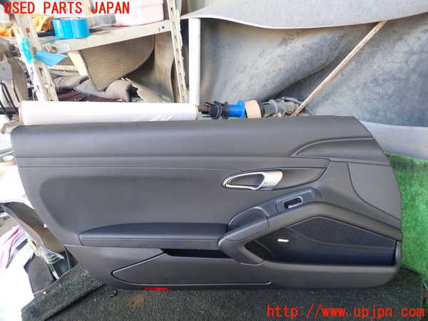 1UPJ-28821264]ポルシェ・ケイマンS(981MA123)左ドア内張り 中古_m0001.jpg