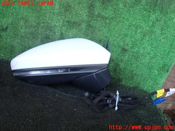 1UPJ-28831210]アウディ・A7 スポーツバック(F2DKNS)右ドアミラー 中古_m0001.jpg