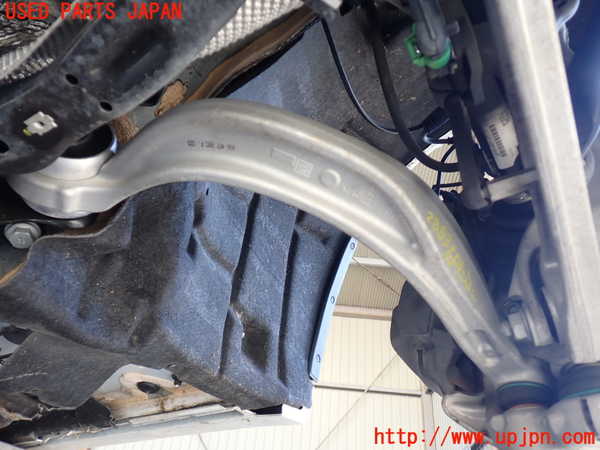 1UPJ-28835320]アウディ・A7 スポーツバック(F2DKNS)左フロントテンションロッド 中古_m0002.jpg