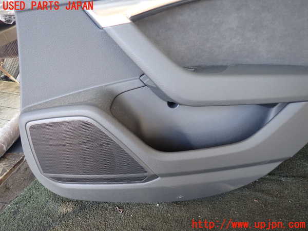 1UPJ-28831294]アウディ・A7 スポーツバック(F2DKNS)右後ドア内張り 中古_m0003.jpg