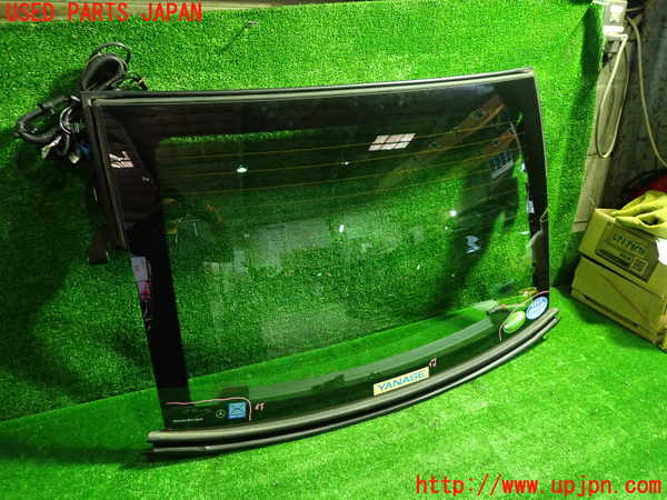 1UPJ-28841560]ベンツ SLC180(172431)リアガラス 中古 PILKINGTON M3232 43R-001583_m0001.jpg