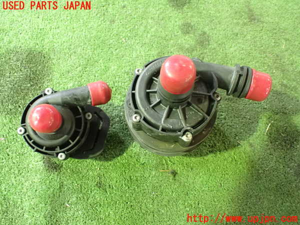 1UPJ-28842110]ベンツ SLC180(172431)ウォーターポンプ 中古_m0005.jpg