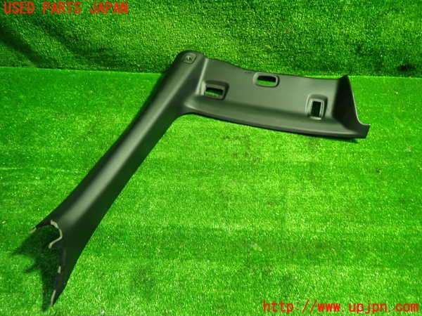 1UPJ-28847660]ベンツ SLC180(172431)左フロントピラートリム 中古_m0001.jpg