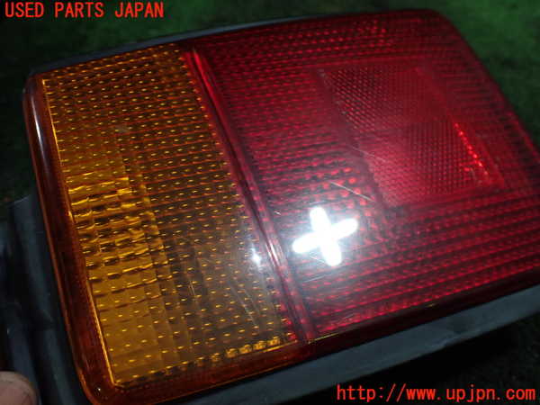5UPJ-28851530]シティ カブリオレ(FA)右テールランプ 中古_m0002.jpg