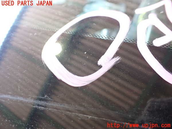 2UPJ-28861195]ボルボ・XC40(XB420TXCM)フロントガラス 中古(43R-010335 M262)_m0002.jpg