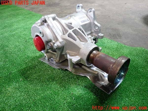 2UPJ-28864350]ボルボ・XC40(XB420TXCM)フロントデフ 中古_m0002.jpg