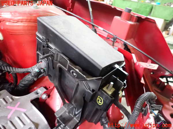 2UPJ-28866742]ボルボ・XC40(XB420TXCM)ヒューズボックス2 中古_m0001.jpg