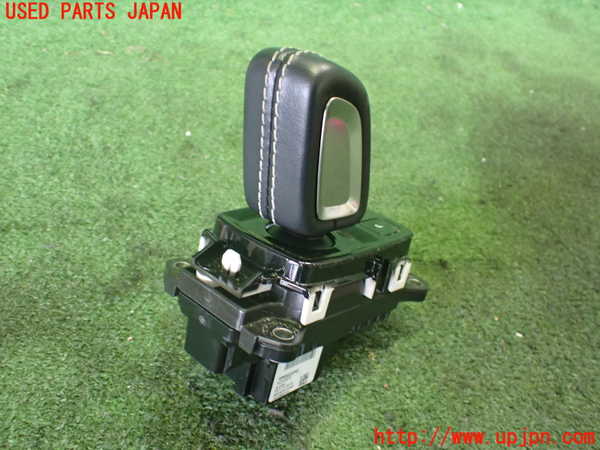 2UPJ-28867555]ボルボ・XC40(XB420TXCM)ATシフトレバー 中古_m0002.jpg