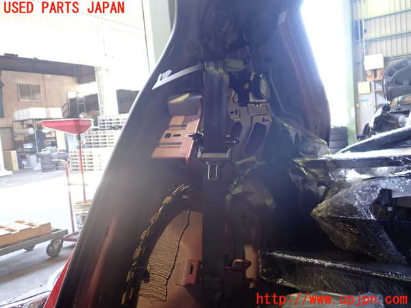 2UPJ-28867155]ボルボ・XC40(XB420TXCM)右2列目シートベルト 中古_m0001.jpg