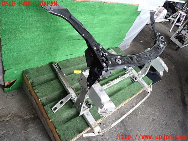 2UPJ-28871041]BMW ミニ(MINI)クーパーD クロスオーバー(YT20)コアサポート 中古 F60_m0003.jpg
