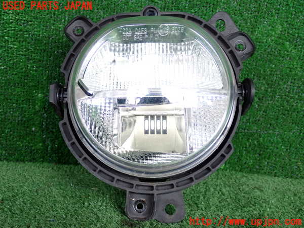 2UPJ-28871182]BMW ミニ(MINI)クーパーD クロスオーバー(YT20)左フォグ 中古 F60_m0001.jpg