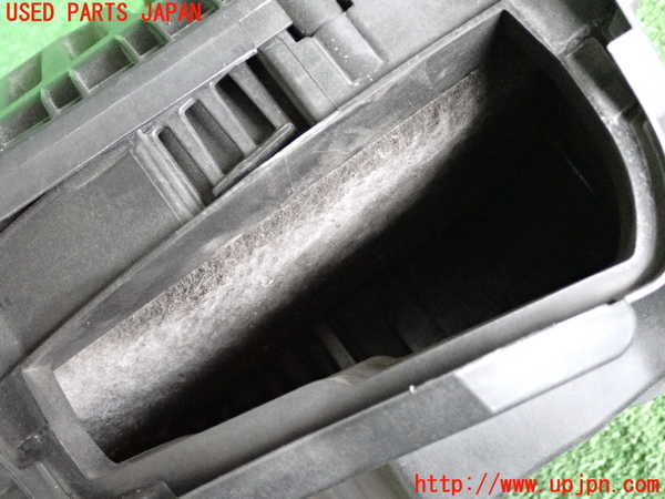 2UPJ-28872560]BMW ミニ(MINI)クーパーD クロスオーバー(YT20)エアクリーナーボックス 中古 F60_m0004.jpg