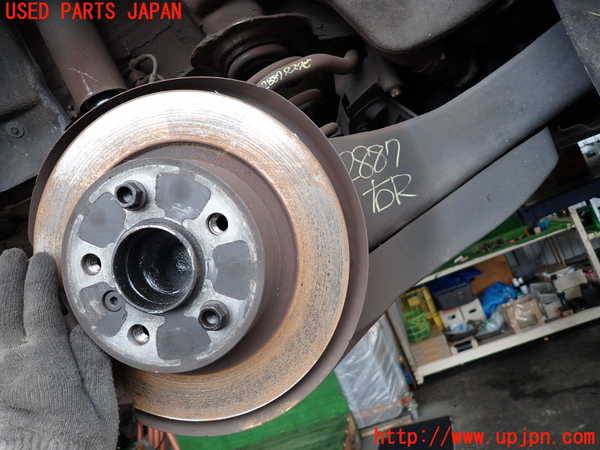 2UPJ-28874300]BMW ミニ(MINI)クーパーD クロスオーバー(YT20)右リアナックルハブ 中古 F60_m0001.jpg