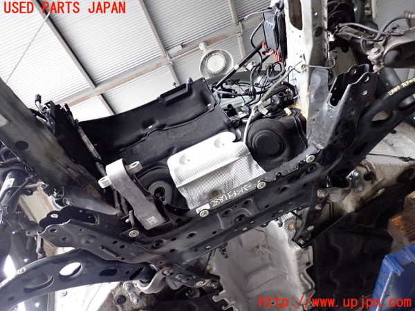 2UPJ-28875285]BMW ミニ(MINI)クーパーD クロスオーバー(YT20)フロントメンバー 中古 F60_m0001.jpg